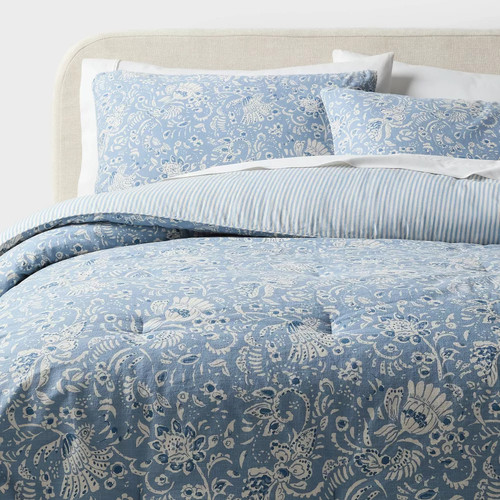Floral paisley casual textured - floral,